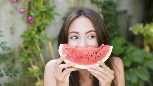 娱乐吃瓜酱雪花,揭秘娱乐圈那些不为人知的幕后故事