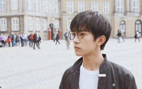 吃瓜直播间爆料娱乐圈易烊千玺,吃瓜直播间独家爆料揭秘